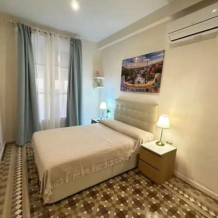 לינה וארוחת בוקר Carrer De Balmes, 86